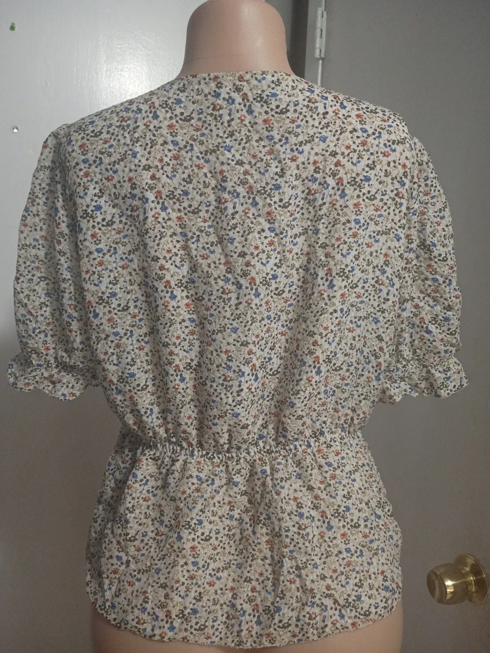 Madewell Cream Floral V-Neck Peplum Blouse with Blue & Rust Flecks